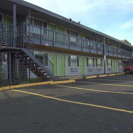 Banfield Motel Portland Extérieur photo
