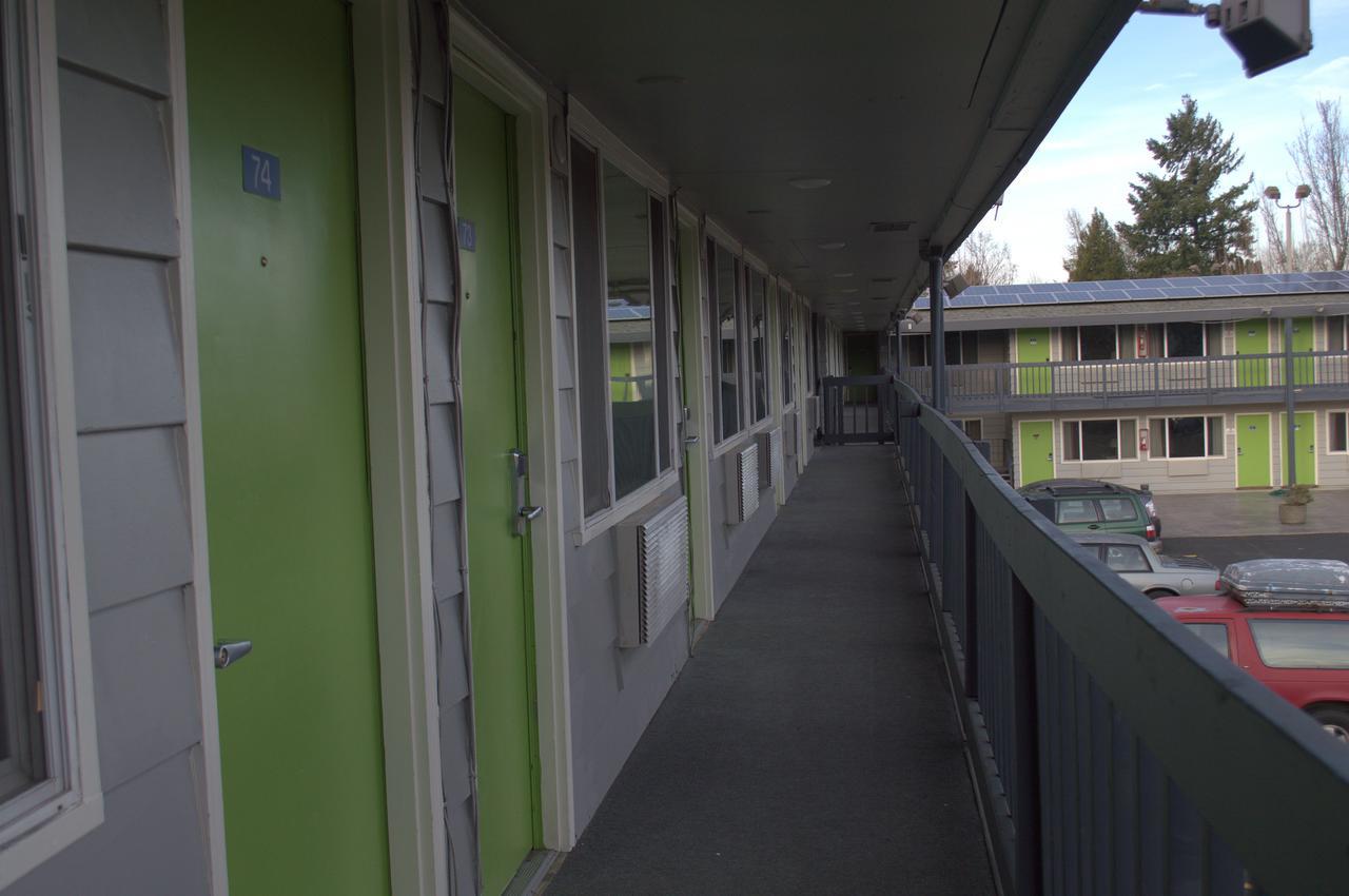Banfield Motel Portland Extérieur photo